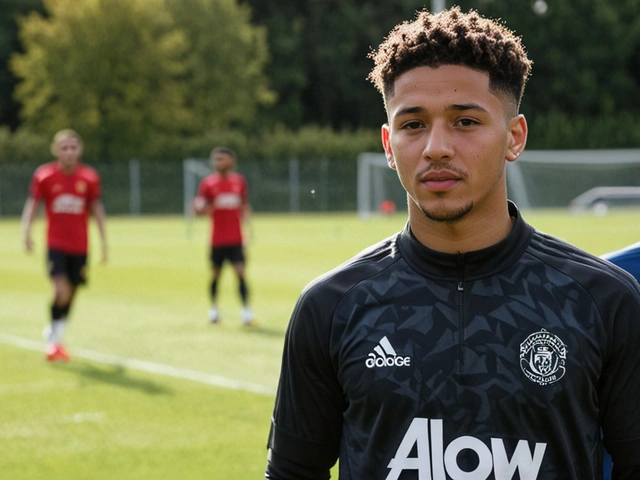 Jadon Sancho Resumes Training with Manchester United After Crucial Talks with Erik ten Hag